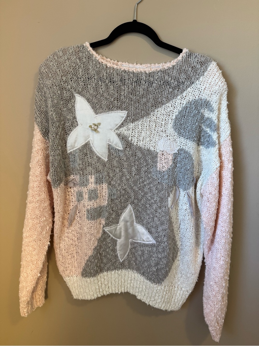 IMPROMTU Women's VINTAGE 80s Pastel Floral Applique Popcorn Sweater Size 38